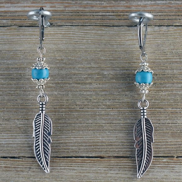 Turquoise Rhinestone Feather Disc Necklace Set - Picture 2 of 4